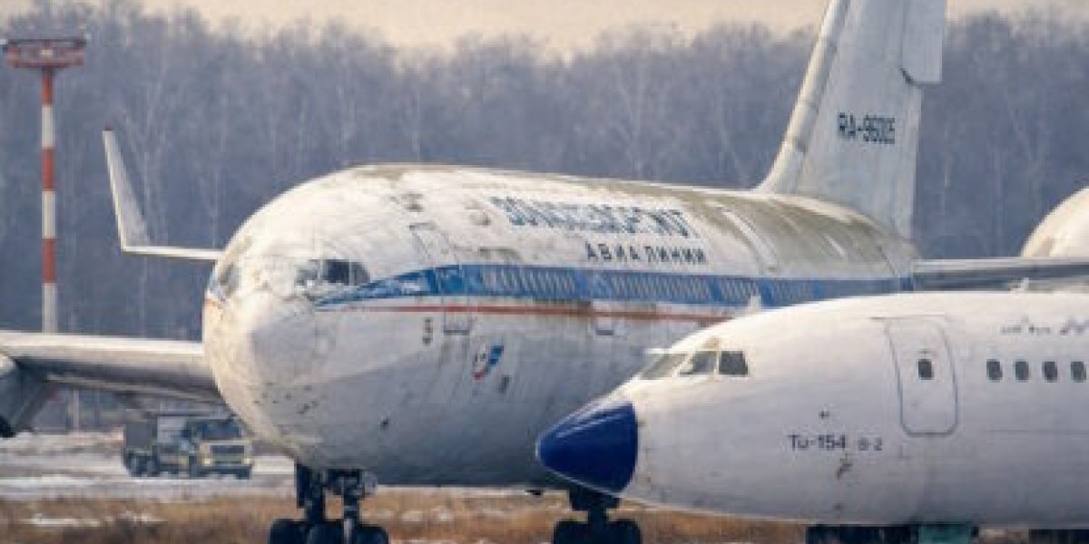 «Ситуация аховая»: пилот объяснил расконсервацию старых лайнеров в РФ
