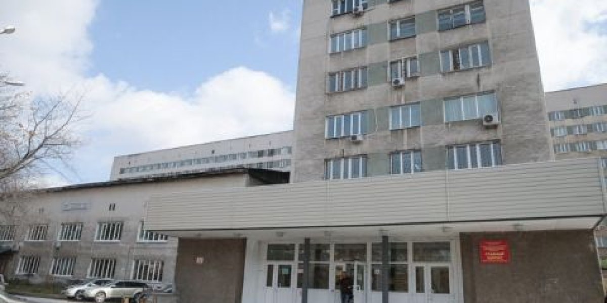 Главврач и подрядчик Тысячекоечной больницы Владивостока ответят за холод в палатах