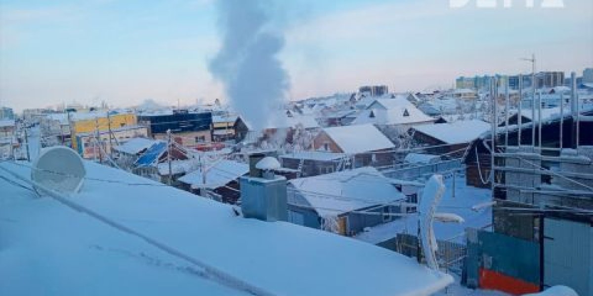 Китайские туристы добрались до Якутии на внедорожниках Китайские туристы добрались до Якутии на внедорожниках