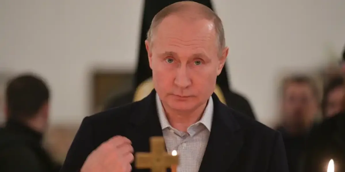 Зависть Востока: японцы сравнили Путина с Императором. «У России есть стержень, а мы?» Зависть Востока: японцы сравнили Путина с Императором. «У России есть стержень, а мы?»