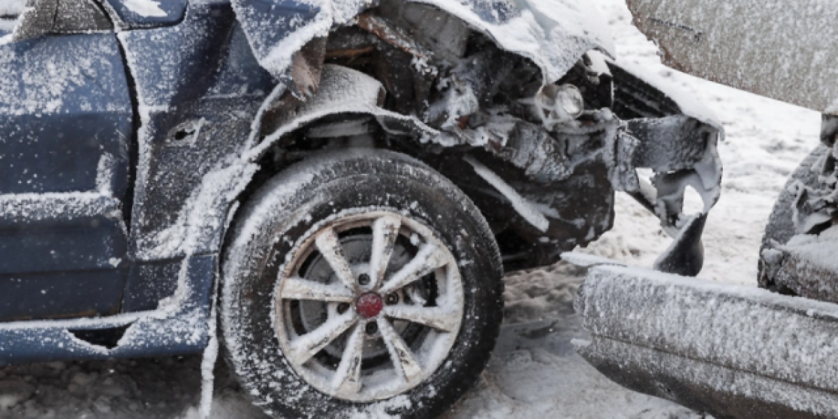 Семь человек погибли при массовом ДТП на трассе Р-22 в Волгоградской области