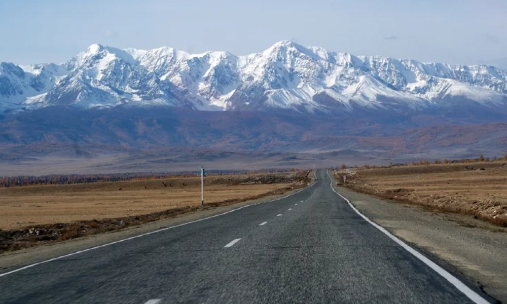 Нам пишут: «Автострада Новосибирск — Урумчи по своему историческому значению превосходит путь из варяг в греки» Нам пишут: «Автострада Новосибирск — Урумчи по своему историческому значению превосходит путь из варяг в греки»