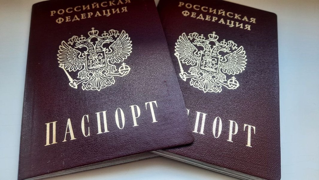 Свидетельства о рождении больше недостаточно: как выбрать загранпаспорт для ребёнка Свидетельства о рождении больше недостаточно: как выбрать загранпаспорт для ребёнка