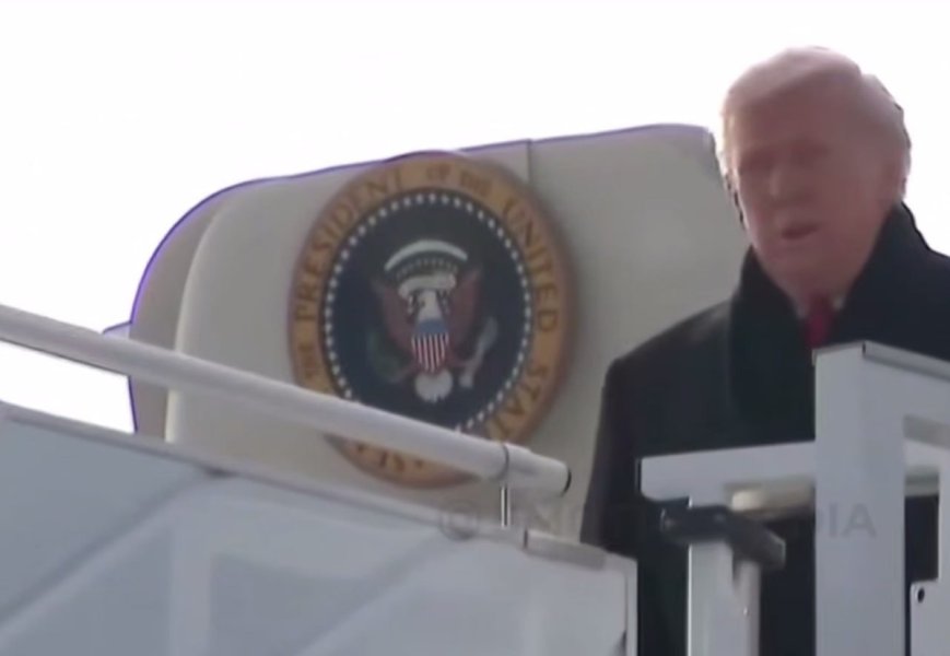 "ПоДАВОСил и бросил": Трамп пришёл и всё испортил. Теперь наша задача – взять под контроль Карпатские горы "ПоДАВОСил и бросил": Трамп пришёл и всё испортил. Теперь наша задача – взять под контроль Карпатские горы