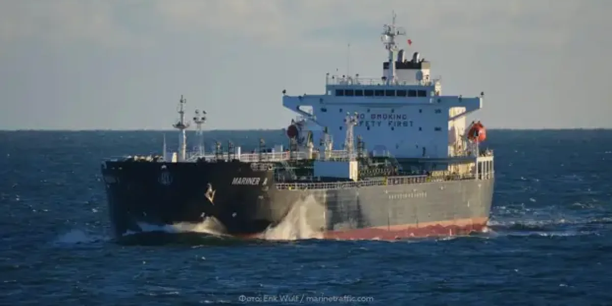 CNN: Топить русский танкер Marinera не будут, но его все равно захватят