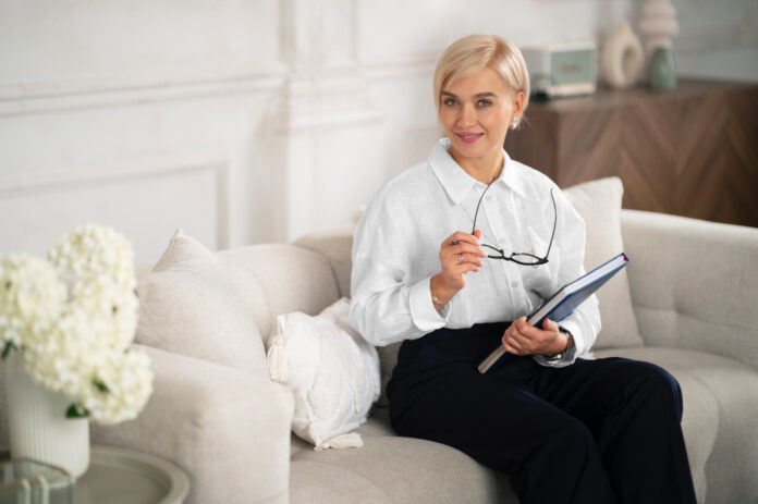 Отказываемся без сожаления: психолог назвал 6 желаний &mdash; они лишние после 50 лет