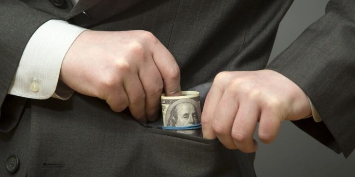 Увы,вместо учителей и врачей в почете воры-корупционеры и псевдокультурная плесень типа Киркорова и Урганта: Авва