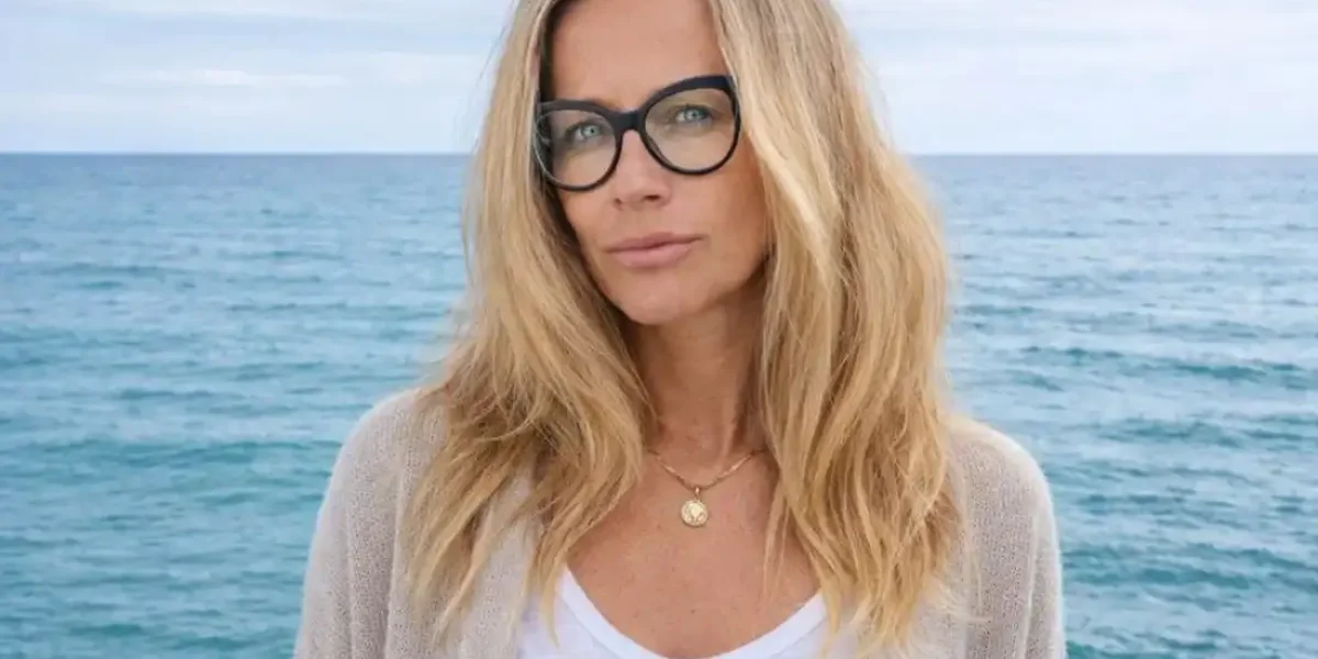 «Уже продает вещи». Глумившуюся над солдатами РФ Белоцерковскую выгоняют на улицу — прилетел «бумеранг»?