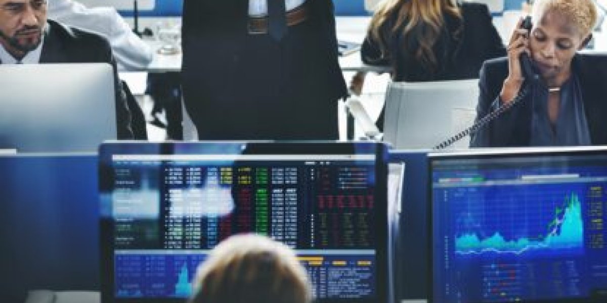 От выбора брокера до анализа валют: что должен знать каждый инвестор