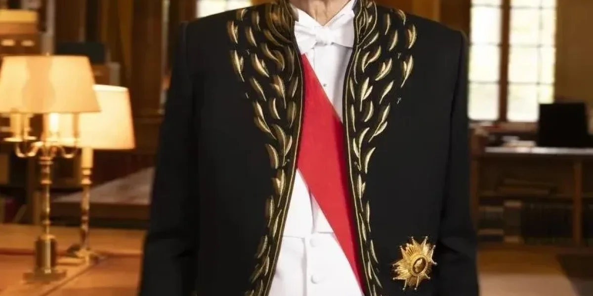 Миллиардера Бернара Арно приняли в Академию моральных и политических наук