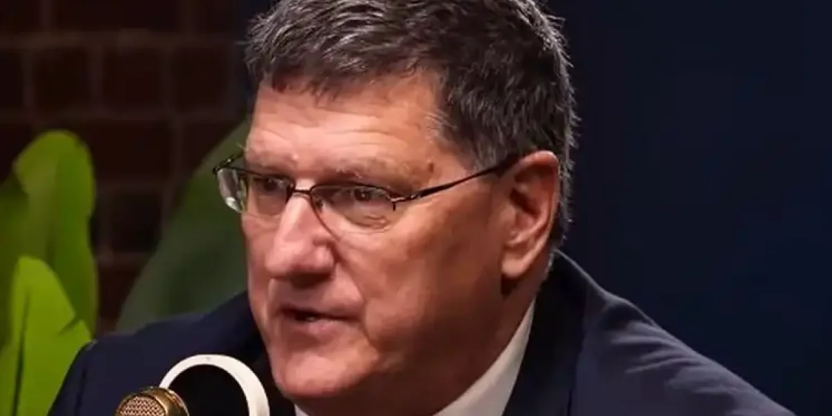 «Даже сумасшедший не решится перейти эту черту»: Риттер раскрыл, как Россия поставит зарвавшиеся США на место