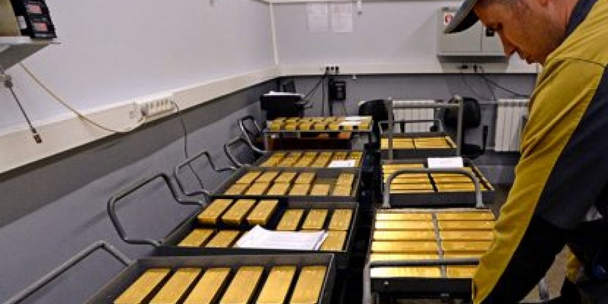 Золото становится не по карману мировым центробанкам