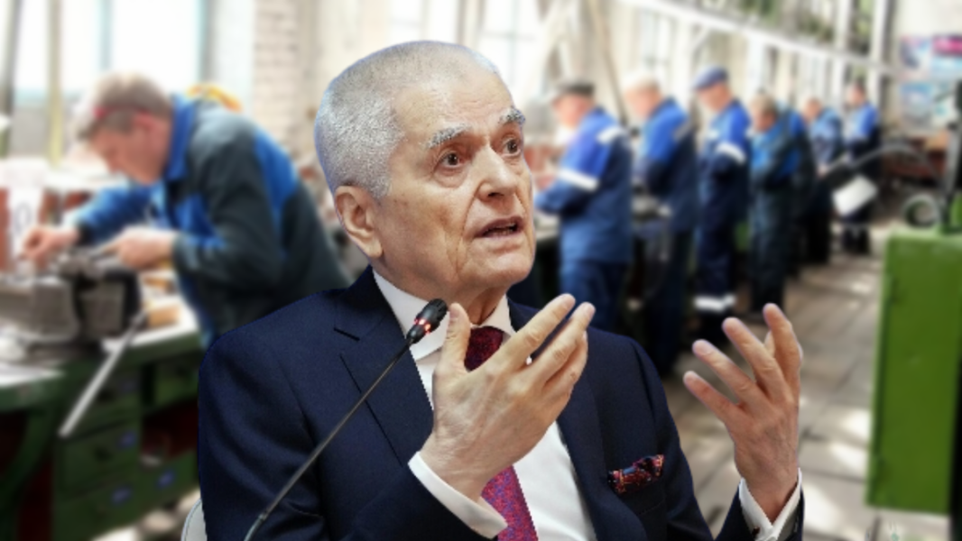 6 дней работать - здоровья хватит, считает Онищенко