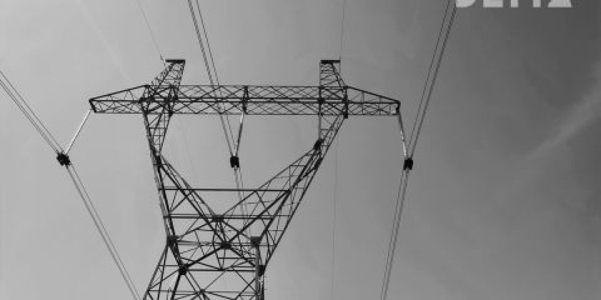 Целый район в Приморье остался без электричества из-за пожара Целый район в Приморье остался без электричества из-за пожара