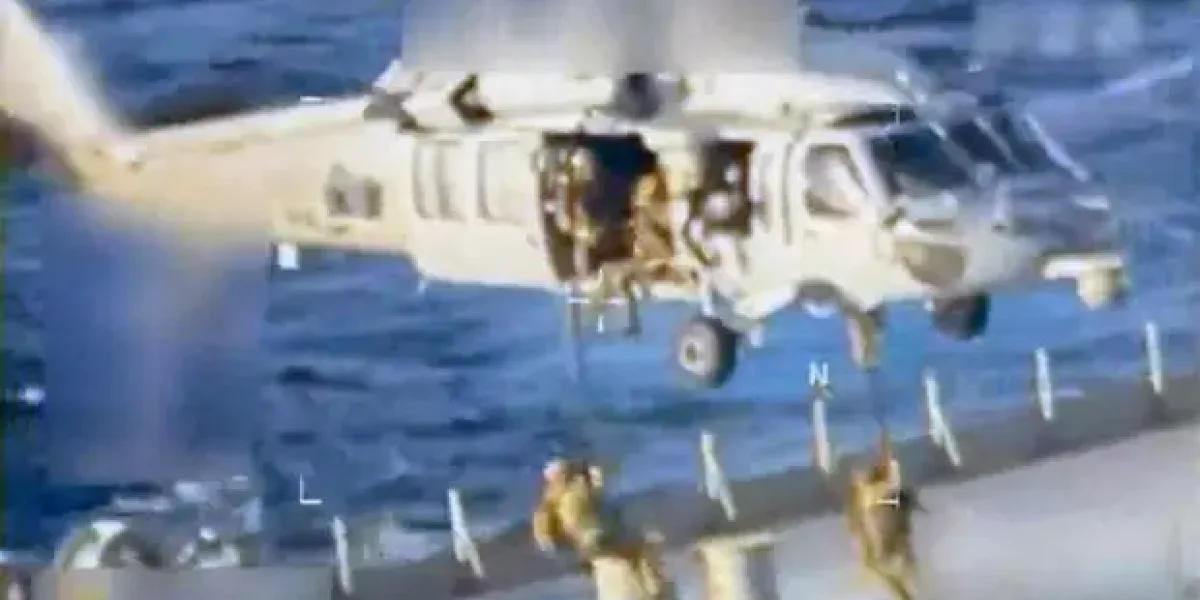 Либо мы "очень большая Венесуэла" либо "надо бить по катерам США". Депутат Журавлев призывает бить Либо мы "очень большая Венесуэла" либо "надо бить по катерам США". Депутат Журавлев призывает бить