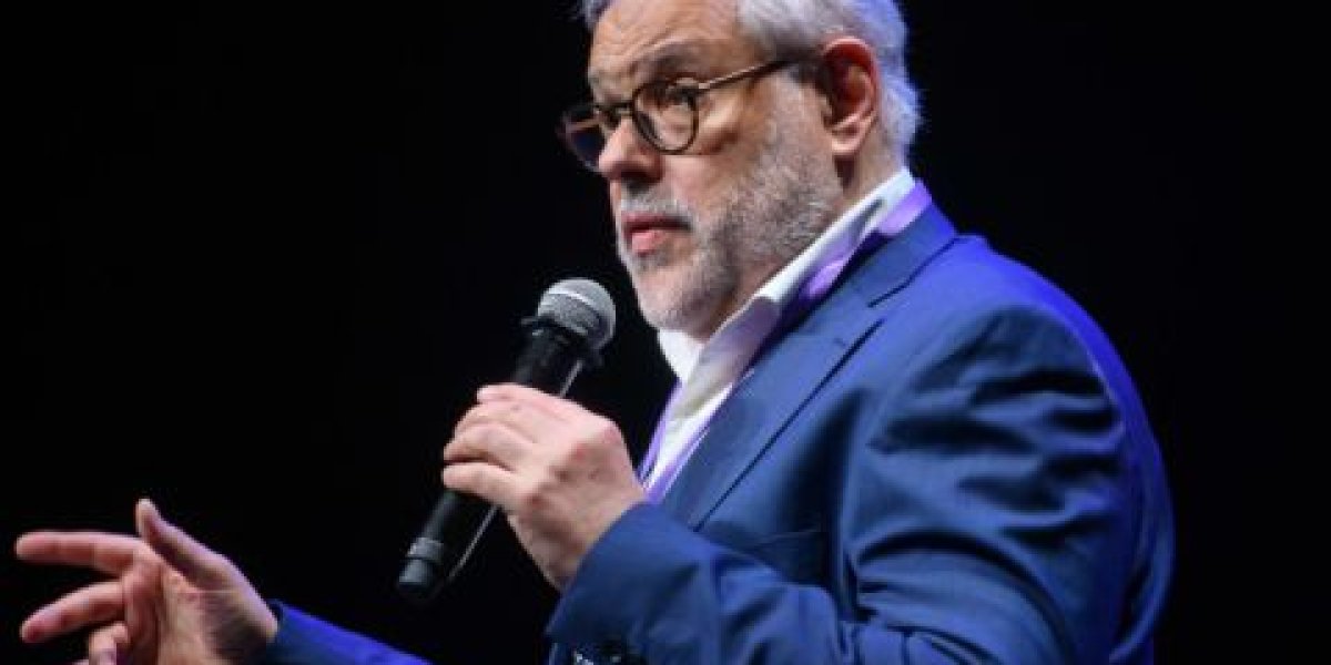 Сможет ли Трамп остановить украинский конфликт, рассказал Хазин