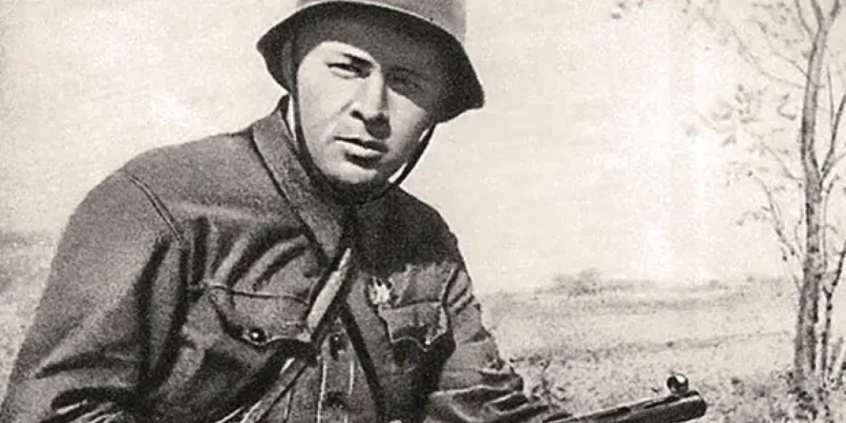 Почему утверждали, что Аркадий Гайдар был садистом и палачом? Почему утверждали, что Аркадий Гайдар был садистом и палачом?