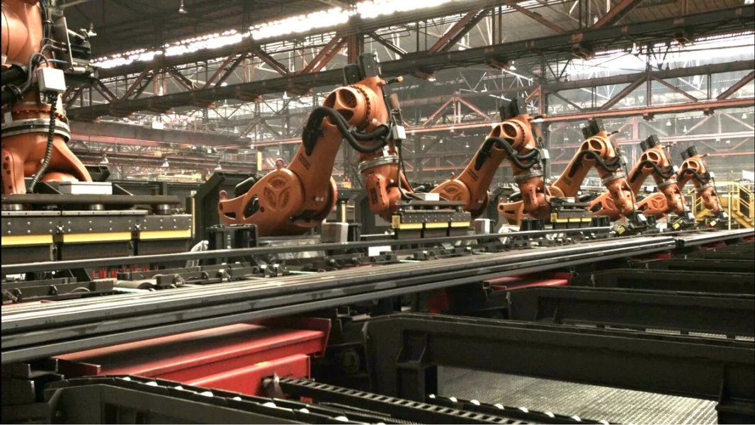 Послал всех в «темный цех»: Путин потребовал силой заставить госкорпорации внедрять роботов на производстве