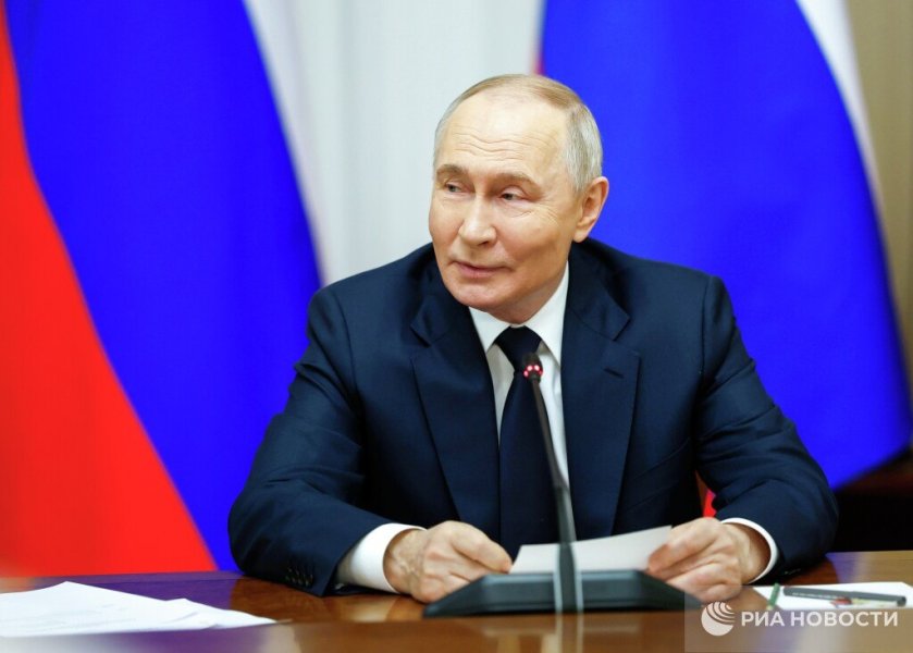 Путин велел правительству увеличить рост экономики, но как это сделать — не сказал