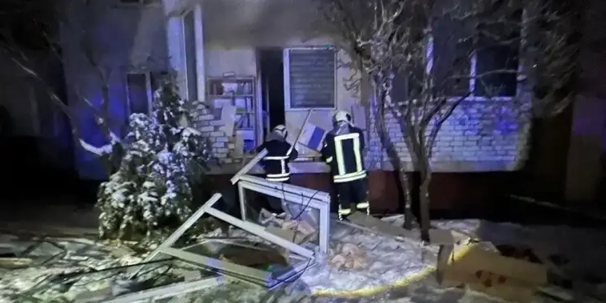 Замерзающий Киев сдался: матери солдат потребовали отдать Донбасс России