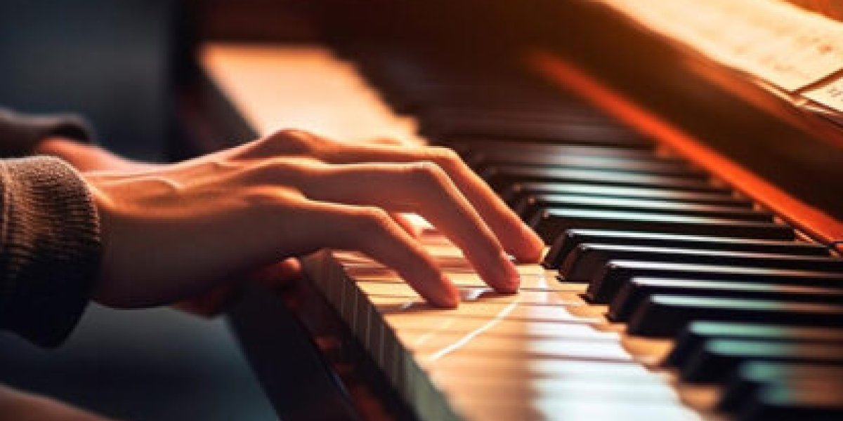 Как организовать домашнее место для занятий начинающего пианиста: размещение инструмента, освещение, тишина