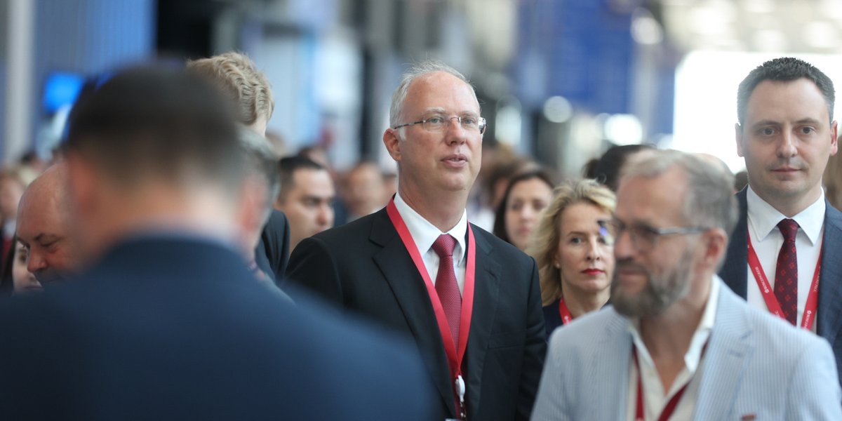 Дмитриев и Уиткофф обсудили в Париже мир для Украины: подробности встречи Дмитриев и Уиткофф обсудили в Париже мир для Украины: подробности встречи