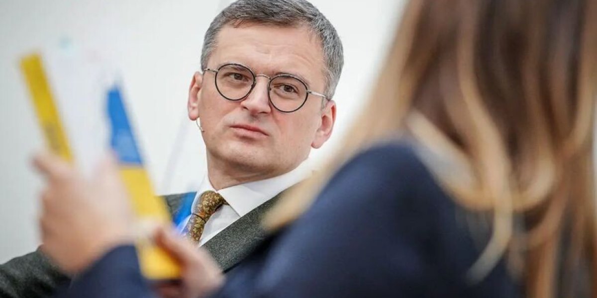 Украинцы примут уступки по Донбассу ради мира при гарантиях: Кулеба*