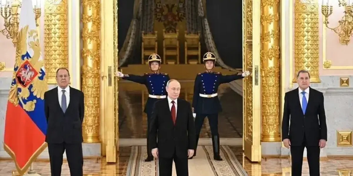 Мир на условиях Москвы: Путин предупредил Зеленского перед 34 послами