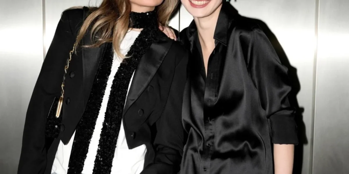 Снежанна Георгиева снялась в новой фотосессии вместе с дочерью