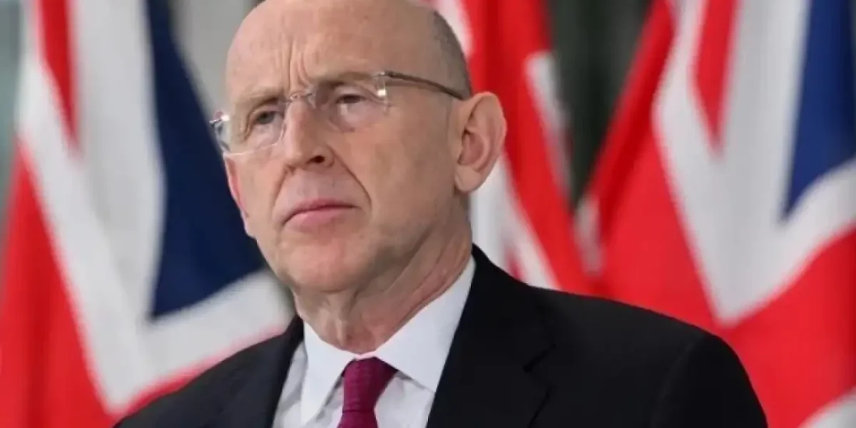 Военный одним словом ответил на угрозы министра обороны Британии Хили в адрес Путина