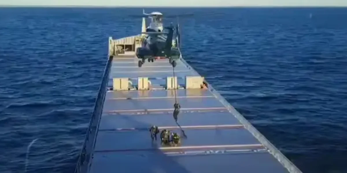 "Захватывайте русские корабли, вам ничего не будет!" При абордаже судна РФ финских операторов было больше, чем спецназа