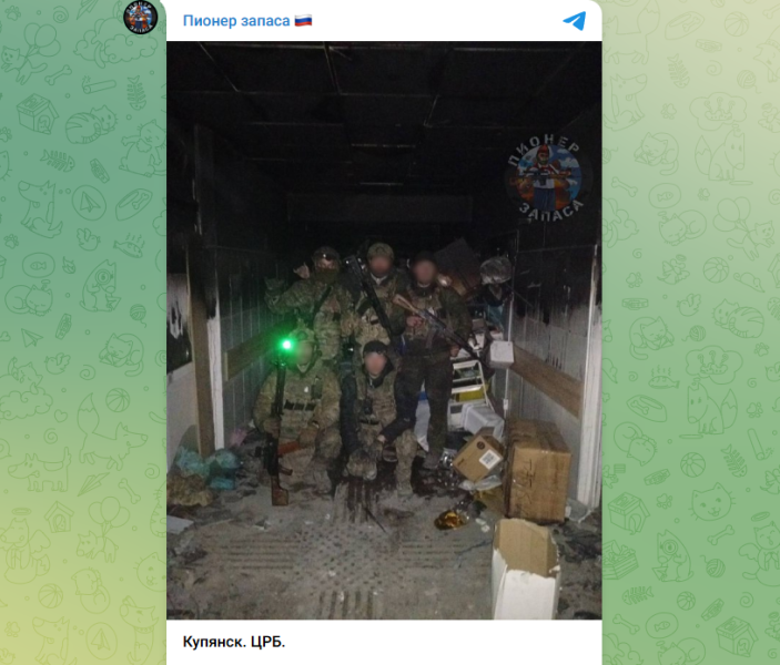 "Кто-то отрапортовал на всю страну, что Купянск наш": Три месяца в полном окружении. Парни бьются насмерть