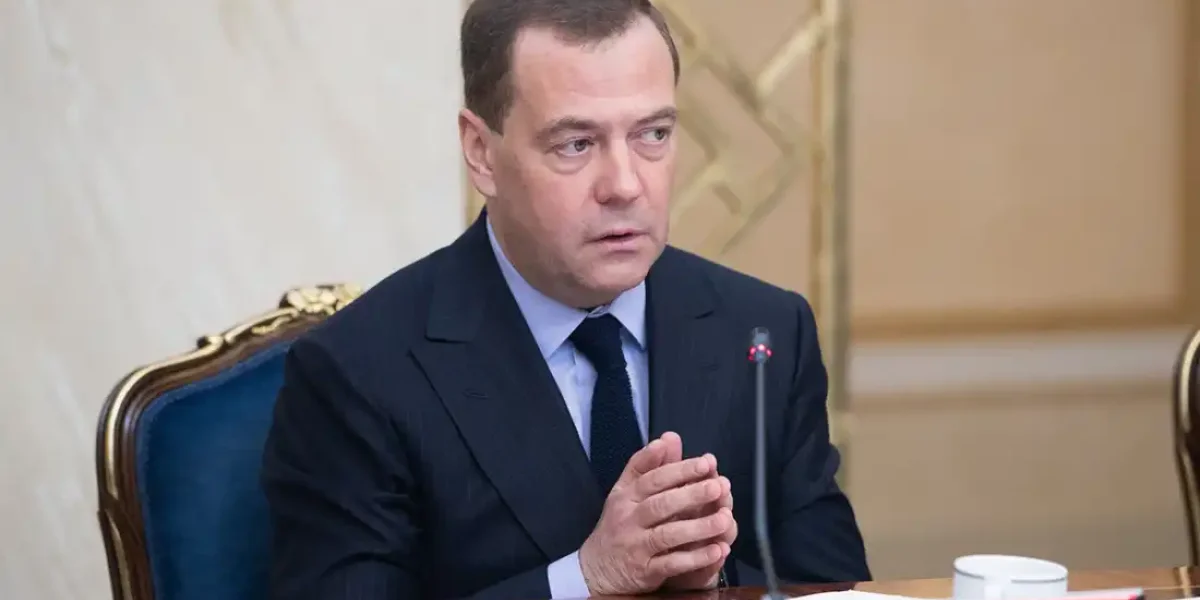 Германия в ярости: шутка Медведева про Мерца попала в точку