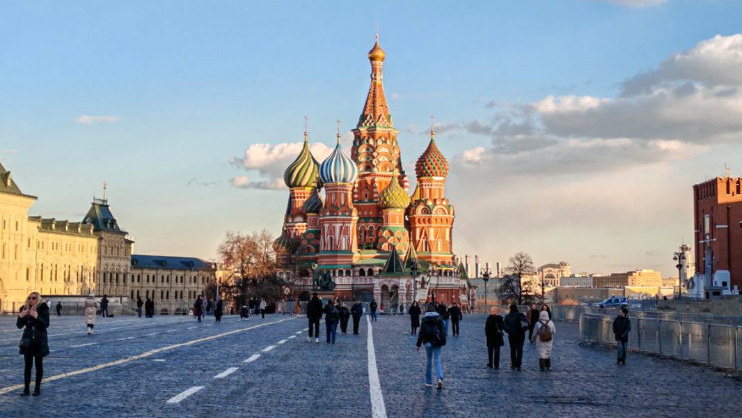 Праздник рядом с домом: почему путешествия стали короче