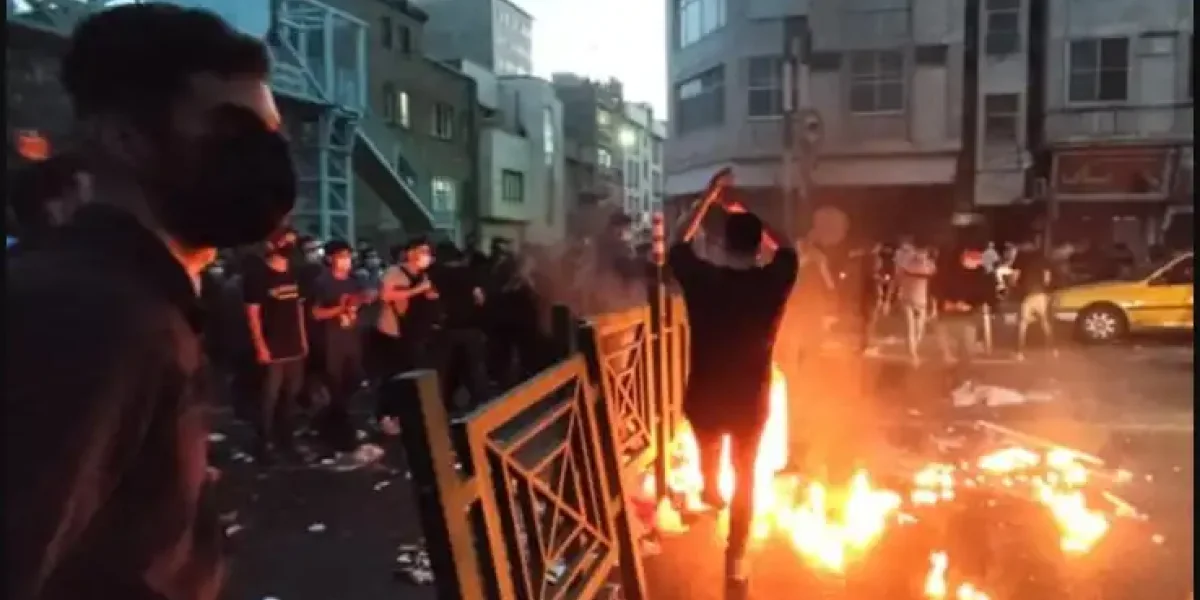 Армия, «китайские мозги» и русский «Мурманск BN»: Иран сбил волну беспорядков, нейтрализовав Starlink