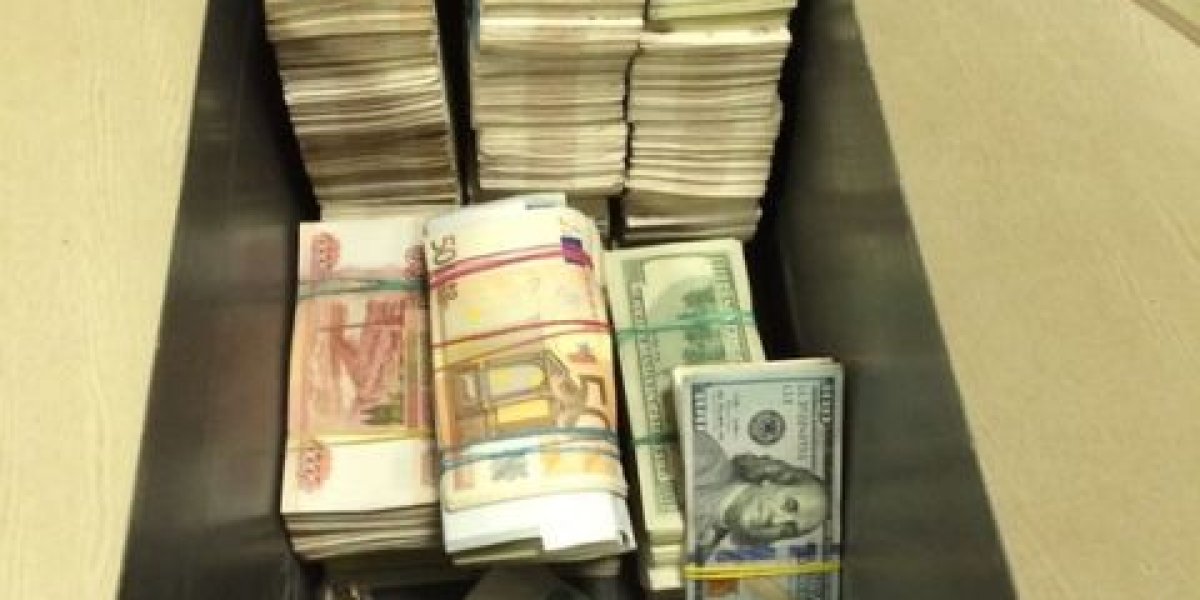 Экс-губернатору Рязанской области вменяют взятки на сумму свыше 270 млн рублей