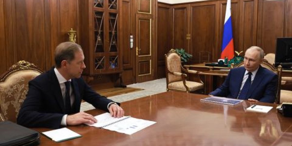 Оружие и космос: Мантуров доложил Путину об итогах работы ОПК и промышленности Оружие и космос: Мантуров доложил Путину об итогах работы ОПК и промышленности