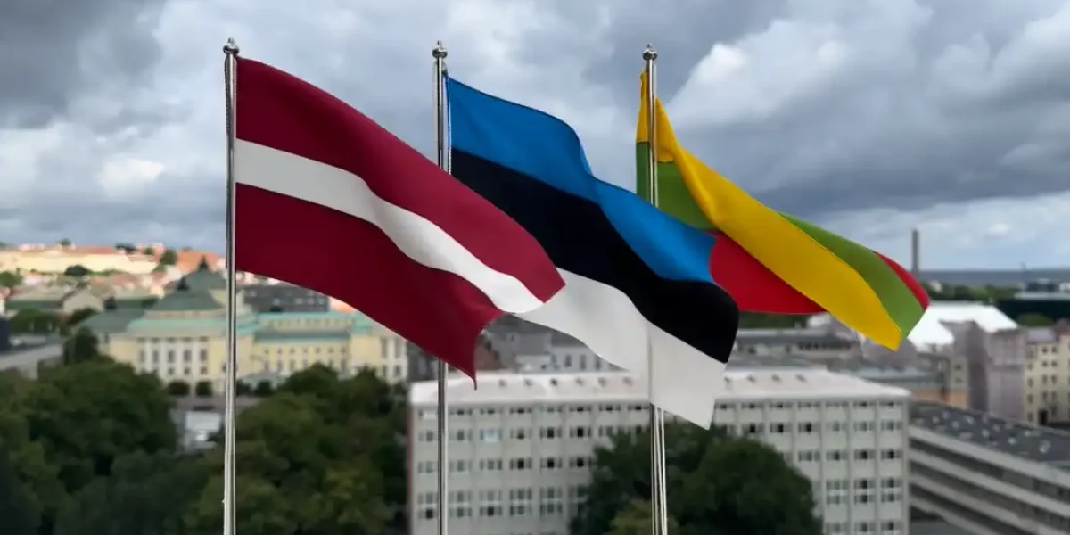 "Бедные эстонцы не заслужили!": интернет взорвался из-за скандальной идеи объединить Балтию "Бедные эстонцы не заслужили!": интернет взорвался из-за скандальной идеи объединить Балтию