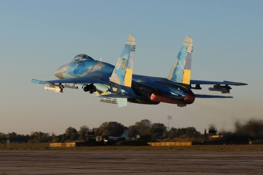 Этот аэродром на Украине бессилен взять гиперзвук? Генерал Попов про секрет непотопляемого "объекта" НАТО Этот аэродром на Украине бессилен взять гиперзвук? Генерал Попов про секрет непотопляемого "объекта" НАТО