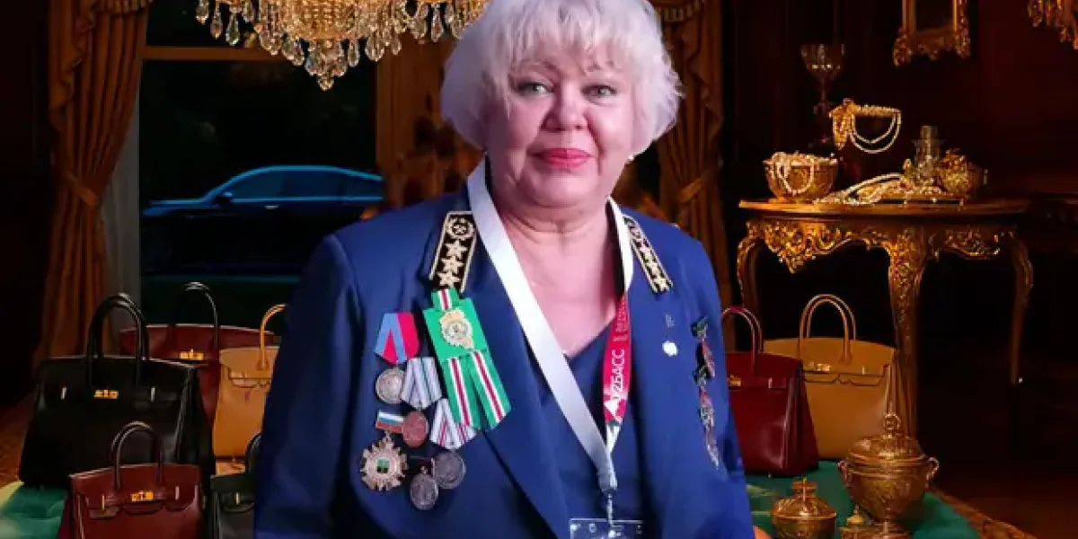 Бабушка спонсирует ВСУ, платя 15 млн за Лободу, а внучке "стало плохо" в Шереметьево из-за 3 часов вместе с " быдло-гражданами"