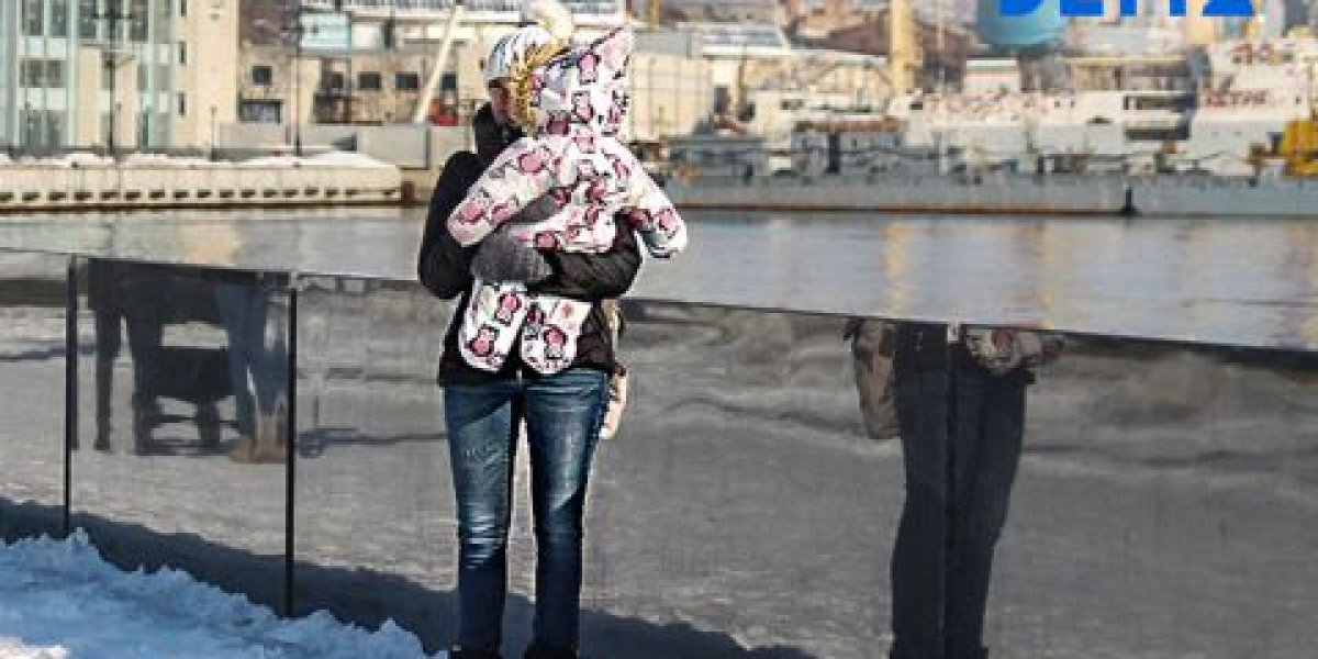 Возраст рождения первенцев в России растет: какие могут быть риски