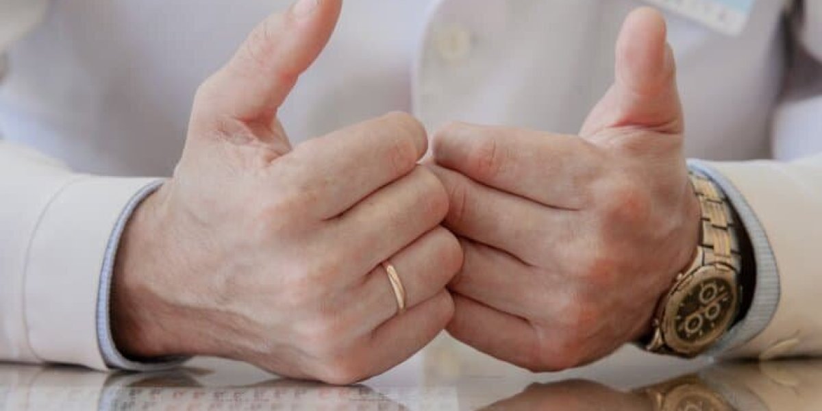 &laquo;Снимают по 1000 рублей и угрожают&raquo;: медработников Башкирии &laquo;грабят&raquo; собственные профсоюзы