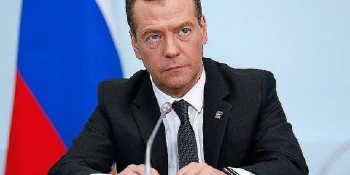 Из-за операции в Венесуэле Медведев призвал США одобрить СВО