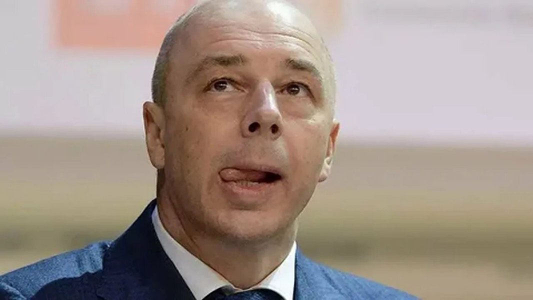 Силуанов обещал, что повышения налогов народ не заметит. Ошибся — цены сорвались в галоп