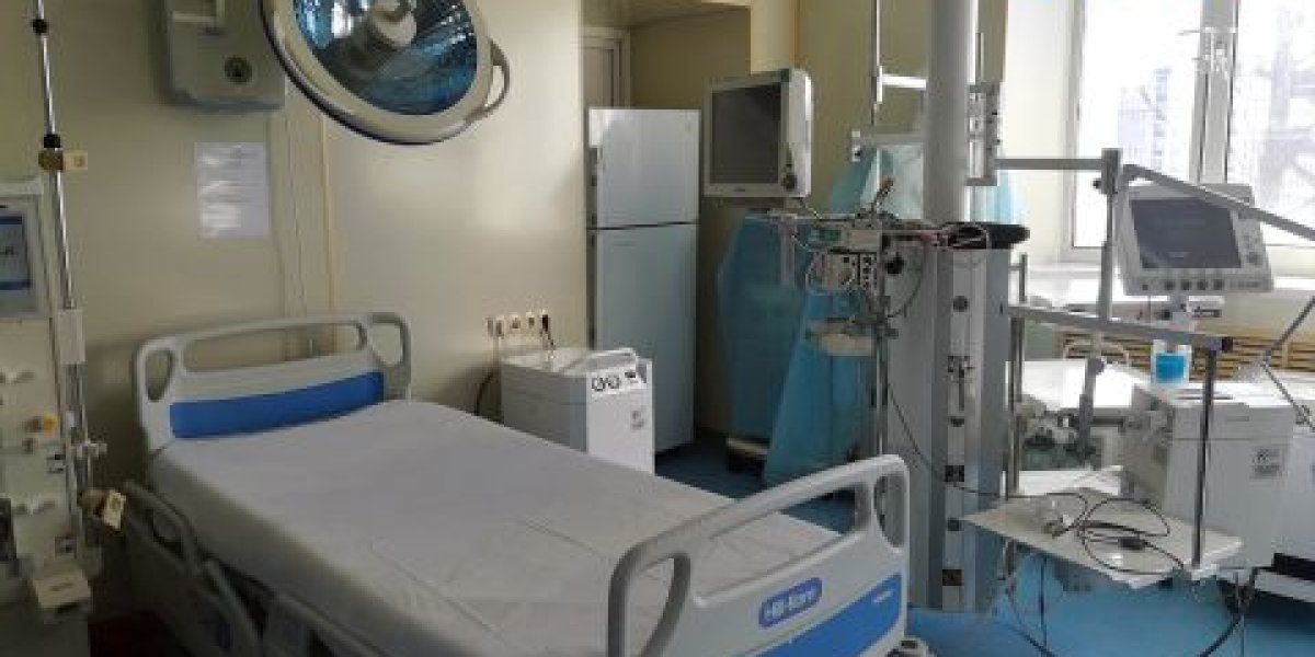 Врачи Владивостока поставили на ноги девушку с переломом позвоночника за три дня