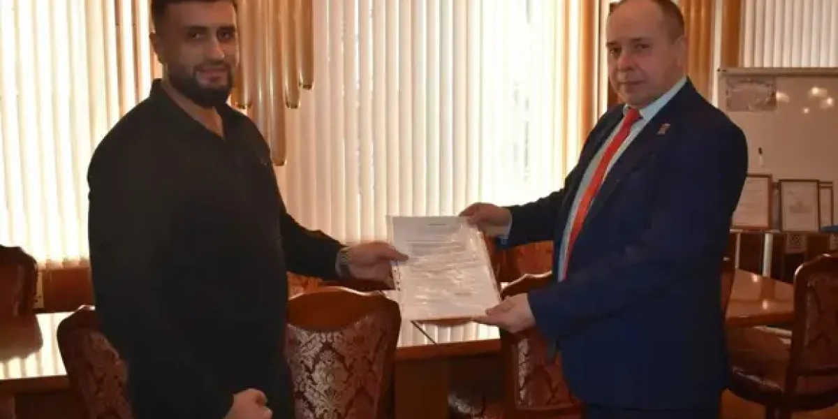 Жилищные сертификаты уже получают кланами. Как продавцы мяса Озманяны вдруг стали "малоимущими"