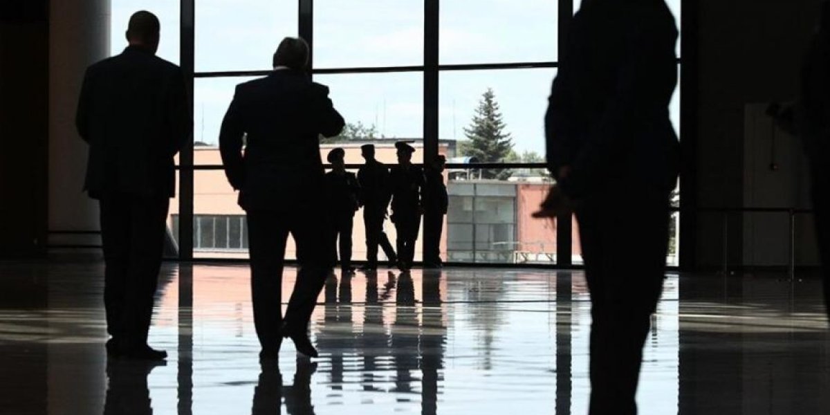 Давос требует налогов, а российские богачи прячутся — Зюганов не сдержался Давос требует налогов, а российские богачи прячутся — Зюганов не сдержался