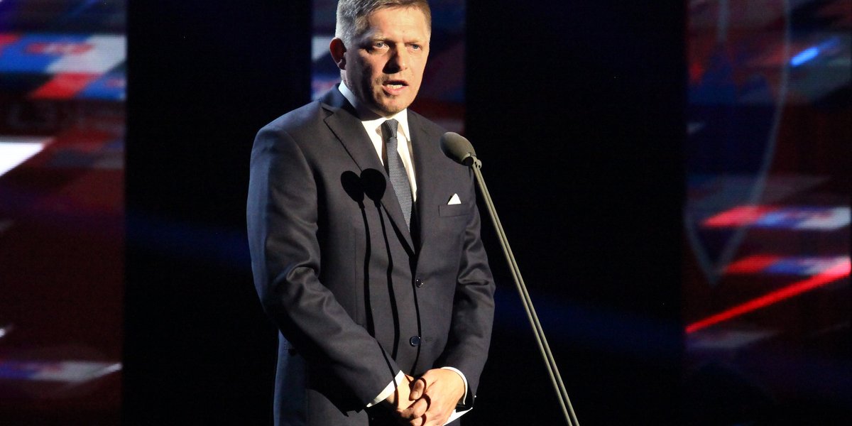 Фицо допустил прекращение поставок электроэнергии Украине