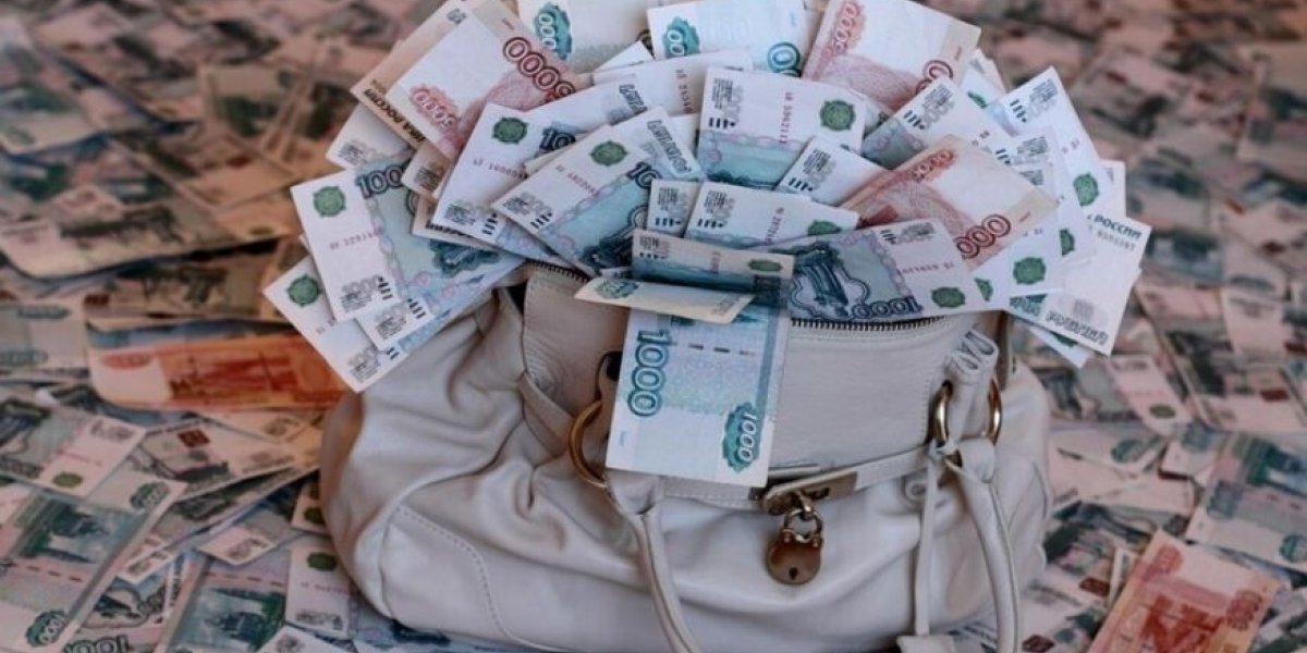 Не держи всё дома: Эксперт рассказал как россиянам совмещать наличные и проценты по вкладам