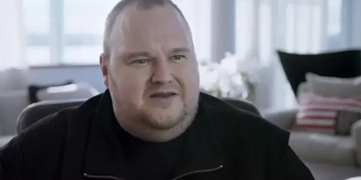 ИИ Palantir просчитал, как добить Москву. Биологическое оружие. У нас есть год